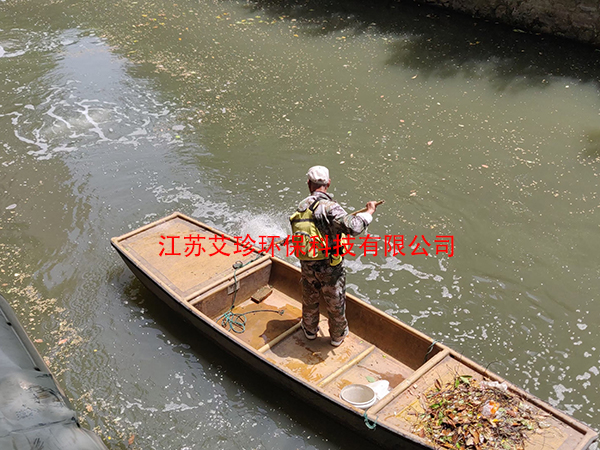 河道增氧曝气设施的运行保养方案：打造清澈水体的秘密武器.jpg